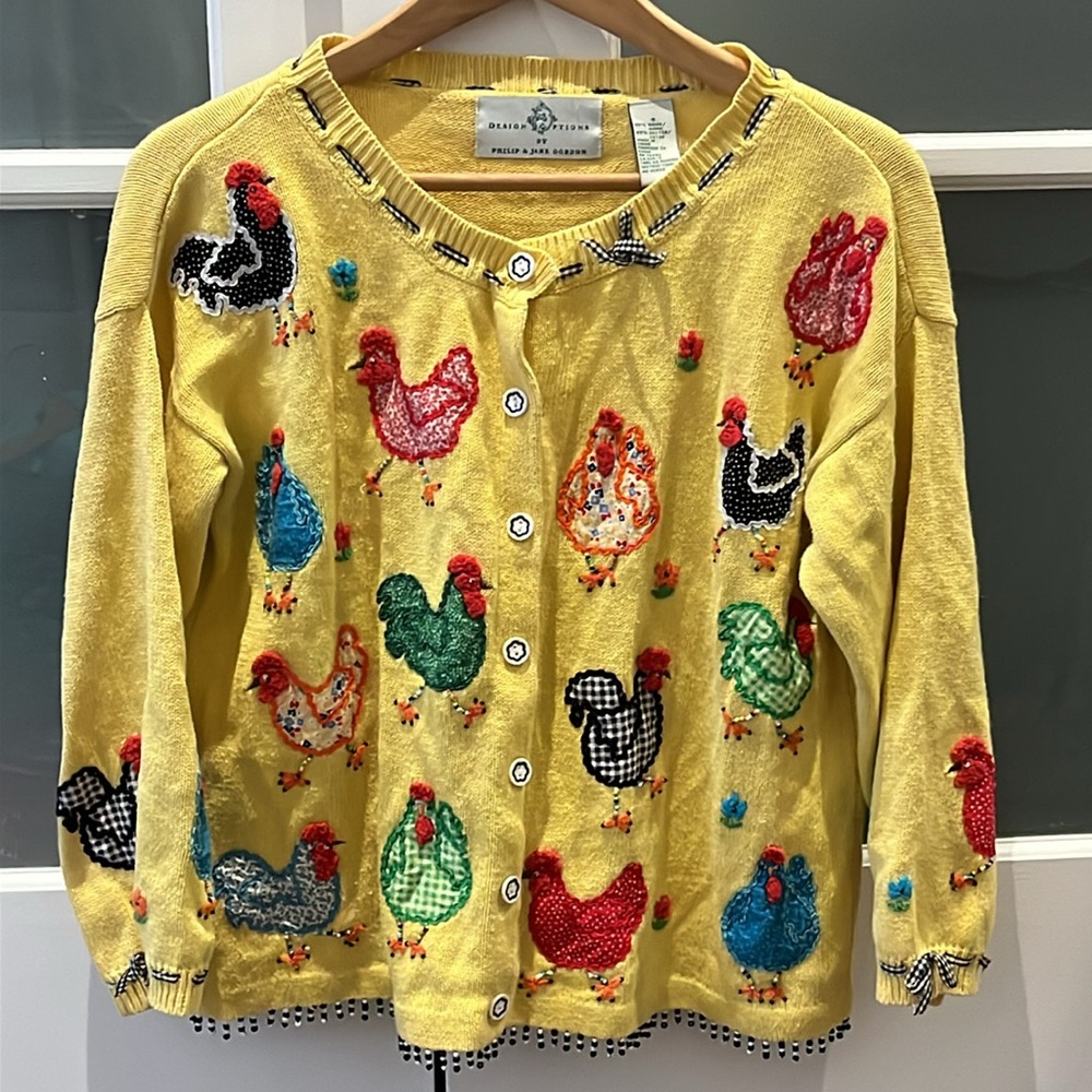 DESIGN OPTIONS vintage embroidered chicken cardigan, size small
